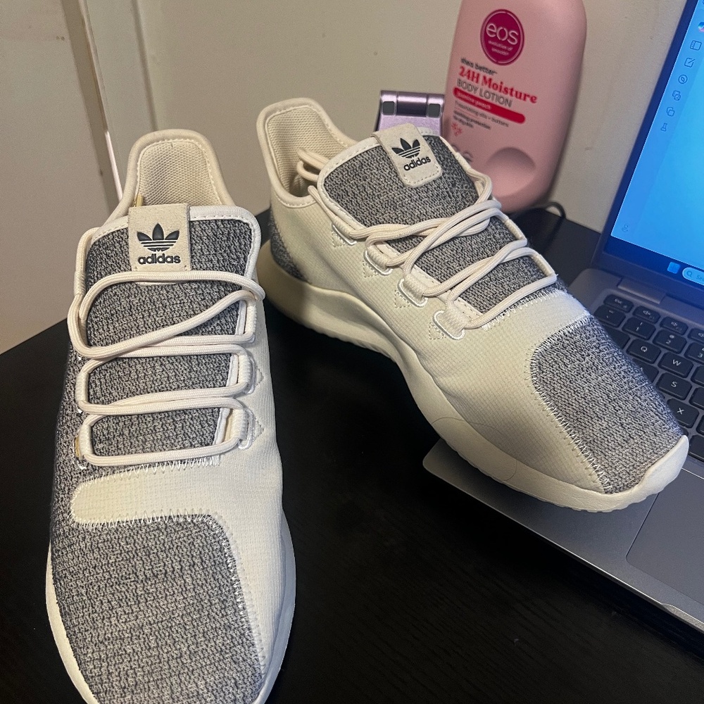 Size 8 in men’s adidas sneakers